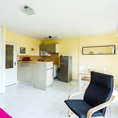 L'Opale - Joli Appartement Avec Jardin Et Garage Dinard Exterior foto